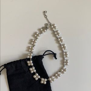 Ann Taylor Pearl statement necklace